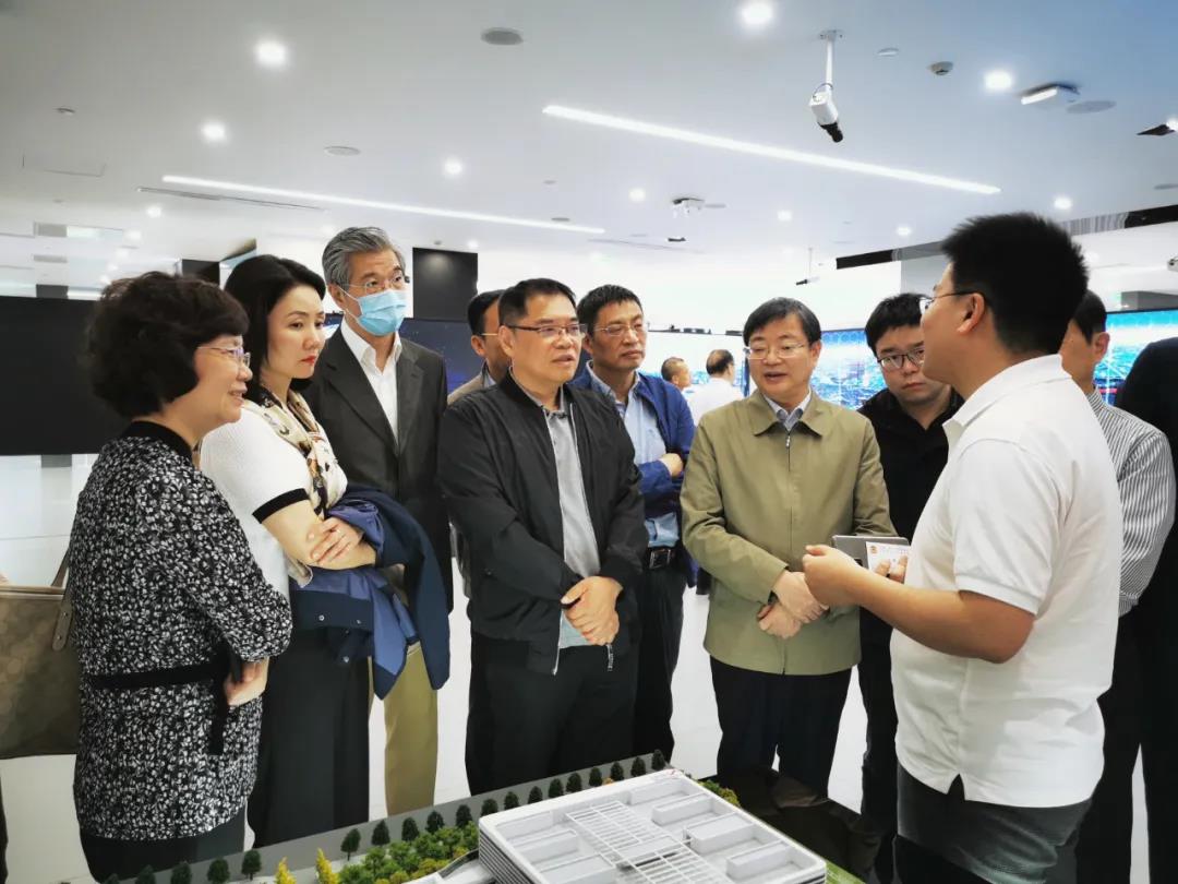 他山之石｜上海如何吸納優(yōu)勢制造業(yè)，持續(xù)布局關(guān)鍵技術(shù)攻關(guān)，強(qiáng)化高端產(chǎn)業(yè)引領(lǐng)功能